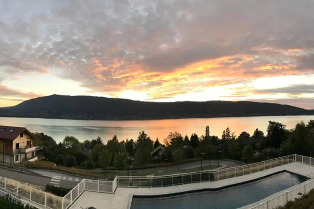 Roc & Lac - Terrasse Vue Lac, Piscine, Parking Veyrier-du-Lac France